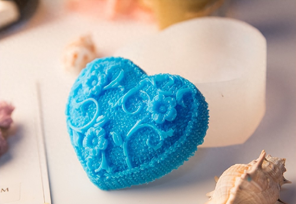 硅膠制品為何在傳統(tǒng)工業(yè)中煥發(fā)生機(jī)，看完你就知道了[最新更新]