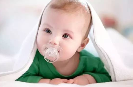 硅膠射出成型產(chǎn)品-硅膠奶嘴 硅膠射出成型產(chǎn)品-硅膠奶嘴