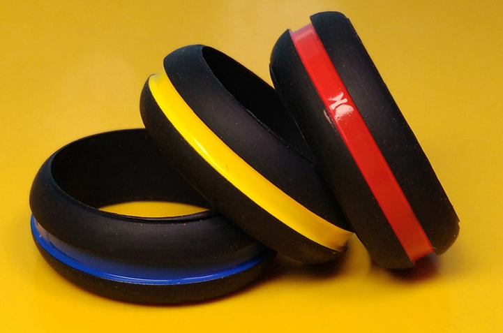 硅膠手環(huán)的分類,硅膠手環(huán)的種類,硅膠手環(huán)有哪幾種樣式 硅膠手環(huán)的分類,硅膠手環(huán)的種類,硅膠手環(huán)有哪幾種樣式
