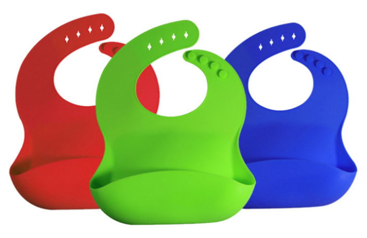 單色硅膠圍嘴兜和雙色硅膠圍嘴兜有什么不同 單色硅膠圍嘴兜和雙色硅膠圍嘴兜有什么不同
