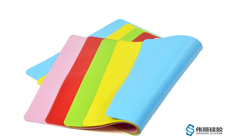 硅膠制品廠家要進行哪些檢測,硅膠行業(yè)的檢測標準 硅膠制品廠家要進行哪些檢測,硅膠行業(yè)的檢測標準