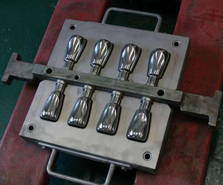 定制硅膠制品開(kāi)模要多久,模具費(fèi)要多少錢 定制硅膠制品開(kāi)模要多久,模具費(fèi)要多少錢