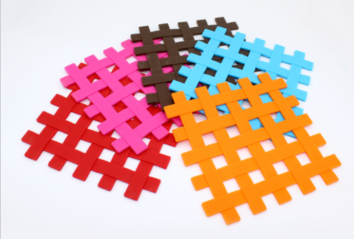 硅膠制品在國內(nèi)和國外有什么不一樣 硅膠制品在國內(nèi)和國外有什么不一樣