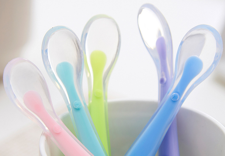 寶寶用硅膠勺子好嗎 寶寶用硅膠勺子好嗎