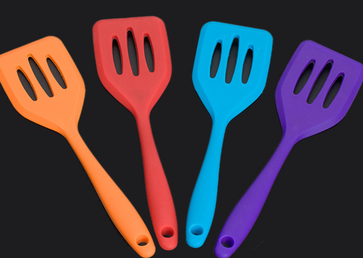 硅膠鍋鏟和木鏟哪個(gè)好,硅膠鍋鏟和木鏟的區(qū)別 硅膠鍋鏟和木鏟哪個(gè)好,硅膠鍋鏟和木鏟的區(qū)別