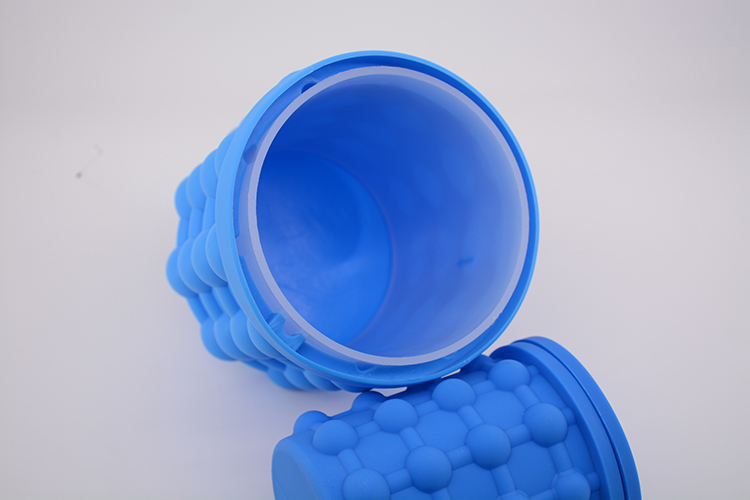 硅膠冰桶,硅膠制冰器,硅膠冰杯 硅膠冰桶,硅膠制冰器,硅膠冰杯